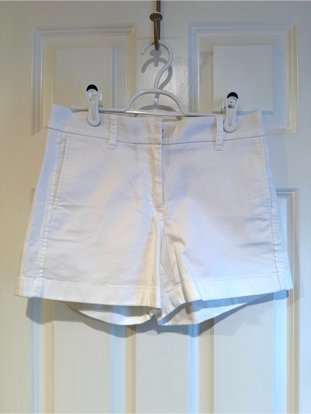 NWT J Crew white 5” chino shorts, size 2.